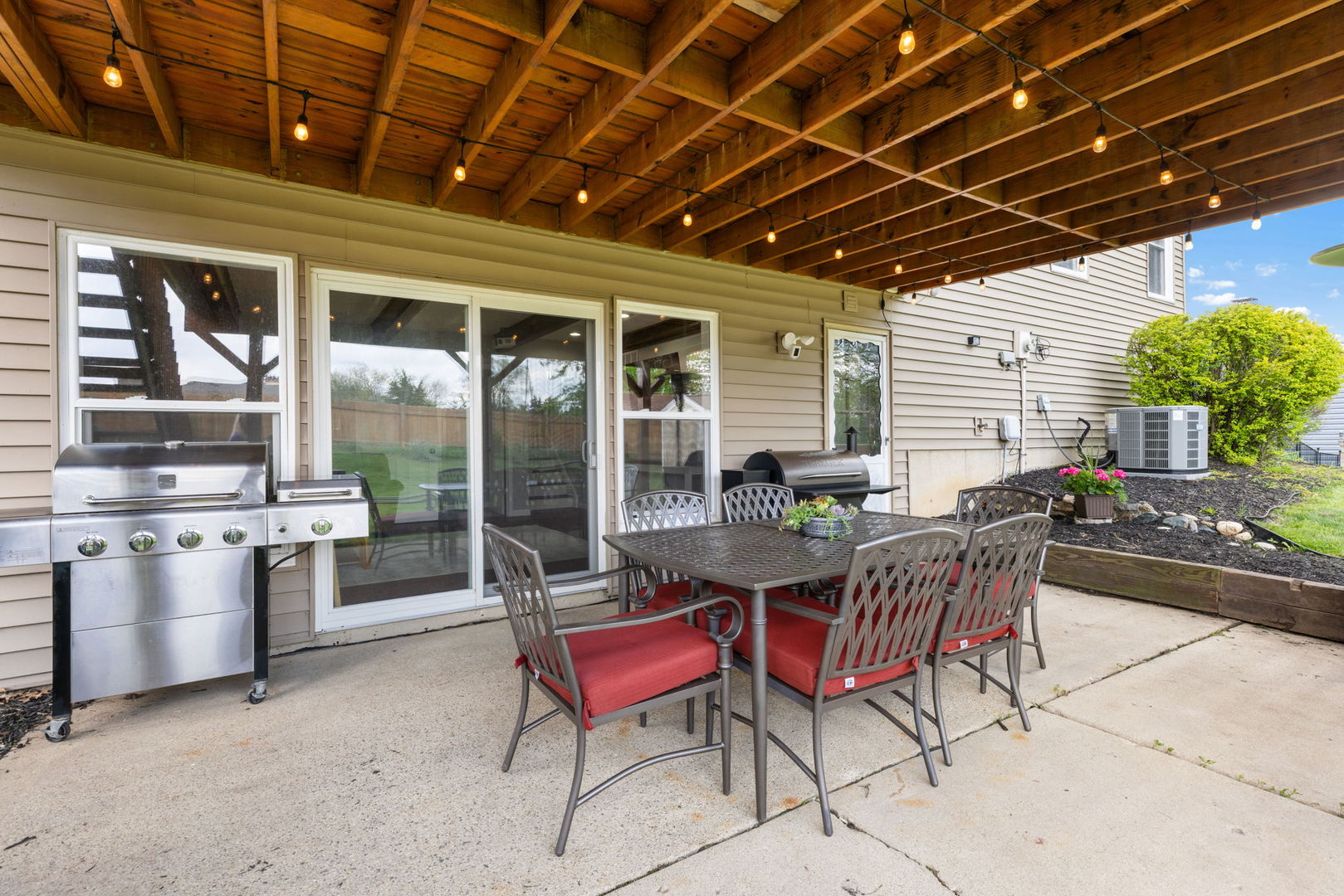 324 Byron Avenue, Bloomingdale, IL 60108