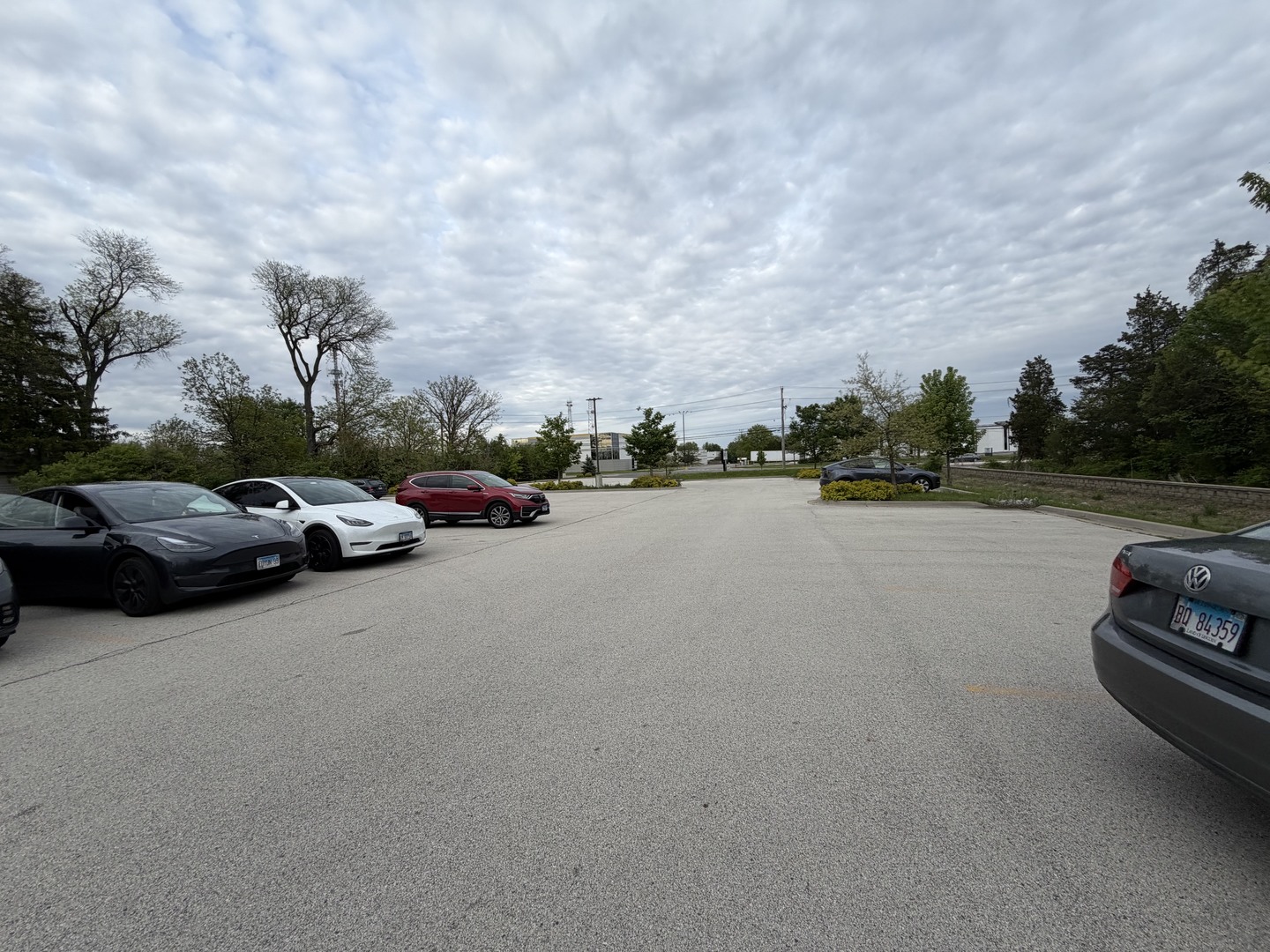 8202 Lemont Road, Woodridge, IL 60517