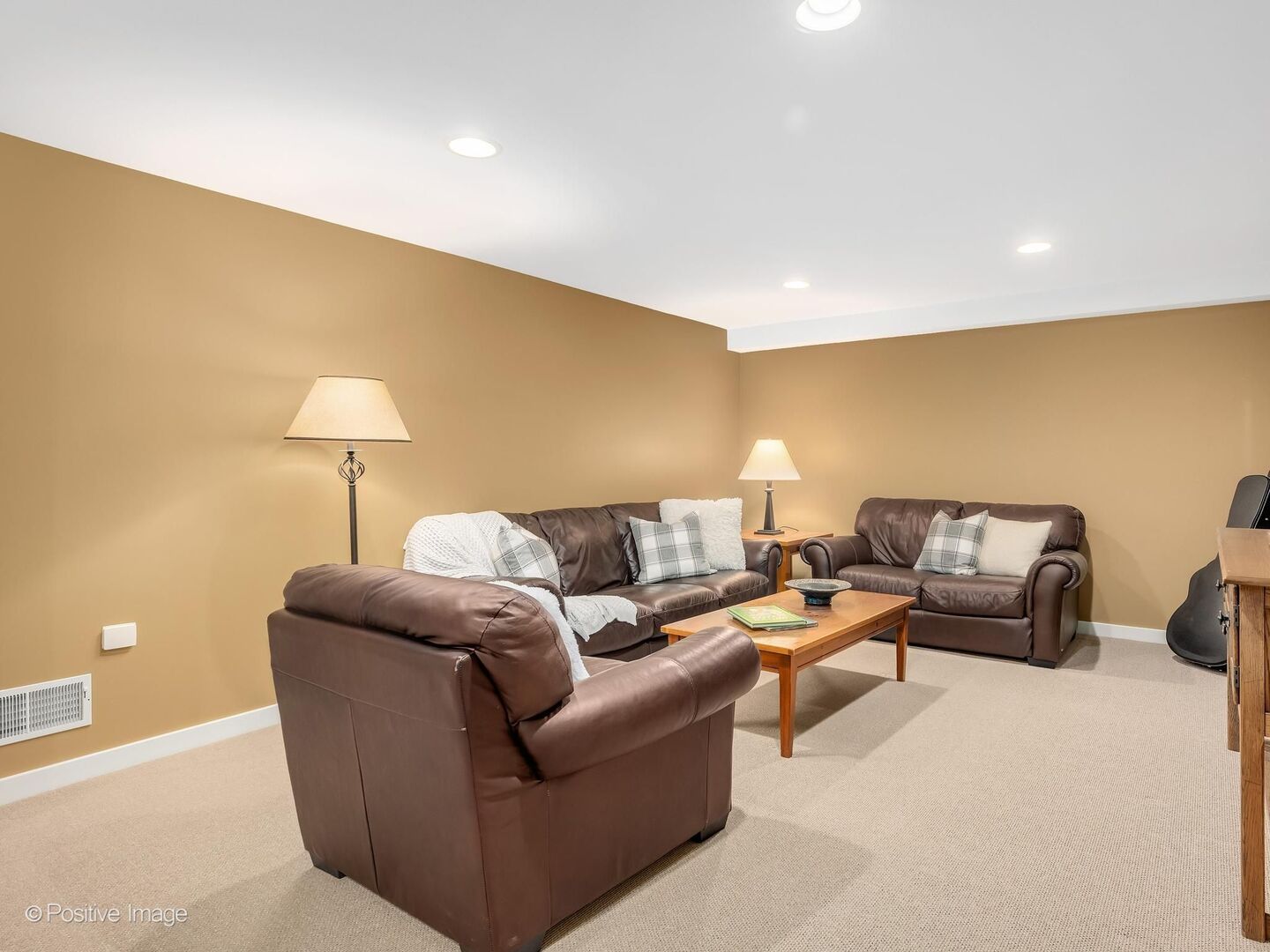 218 S Kensington Avenue, La Grange, IL 60525