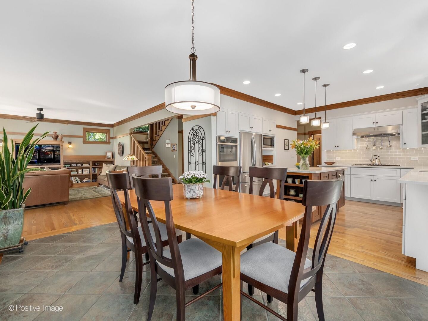218 S Kensington Avenue, La Grange, IL 60525