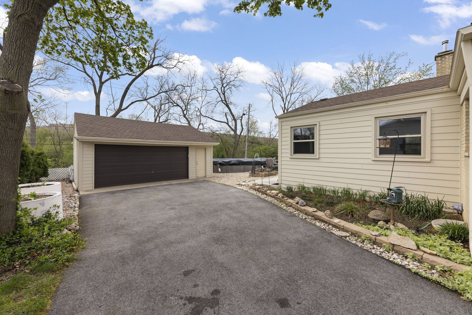 5818 Ridgewood Drive, Western Springs, IL 60558