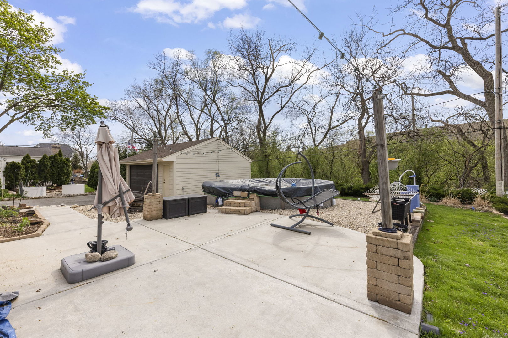 5818 Ridgewood Drive, Western Springs, IL 60558