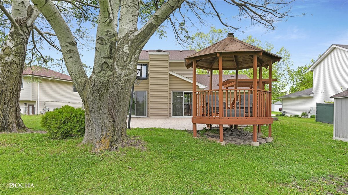 1210 Camden Lane, Aurora, IL 60504
