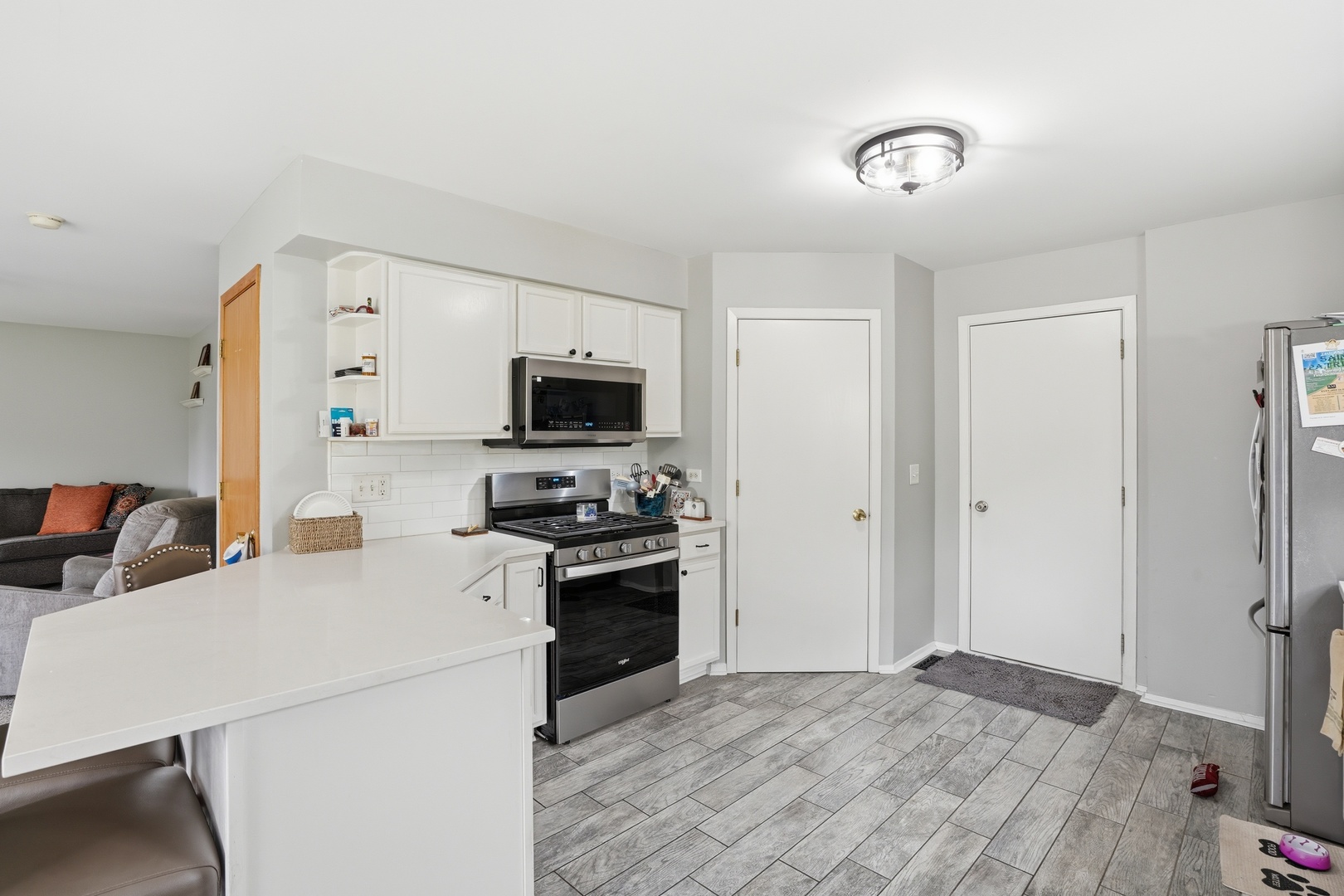 1122 Leo Singer Lane, Zion, IL 60099