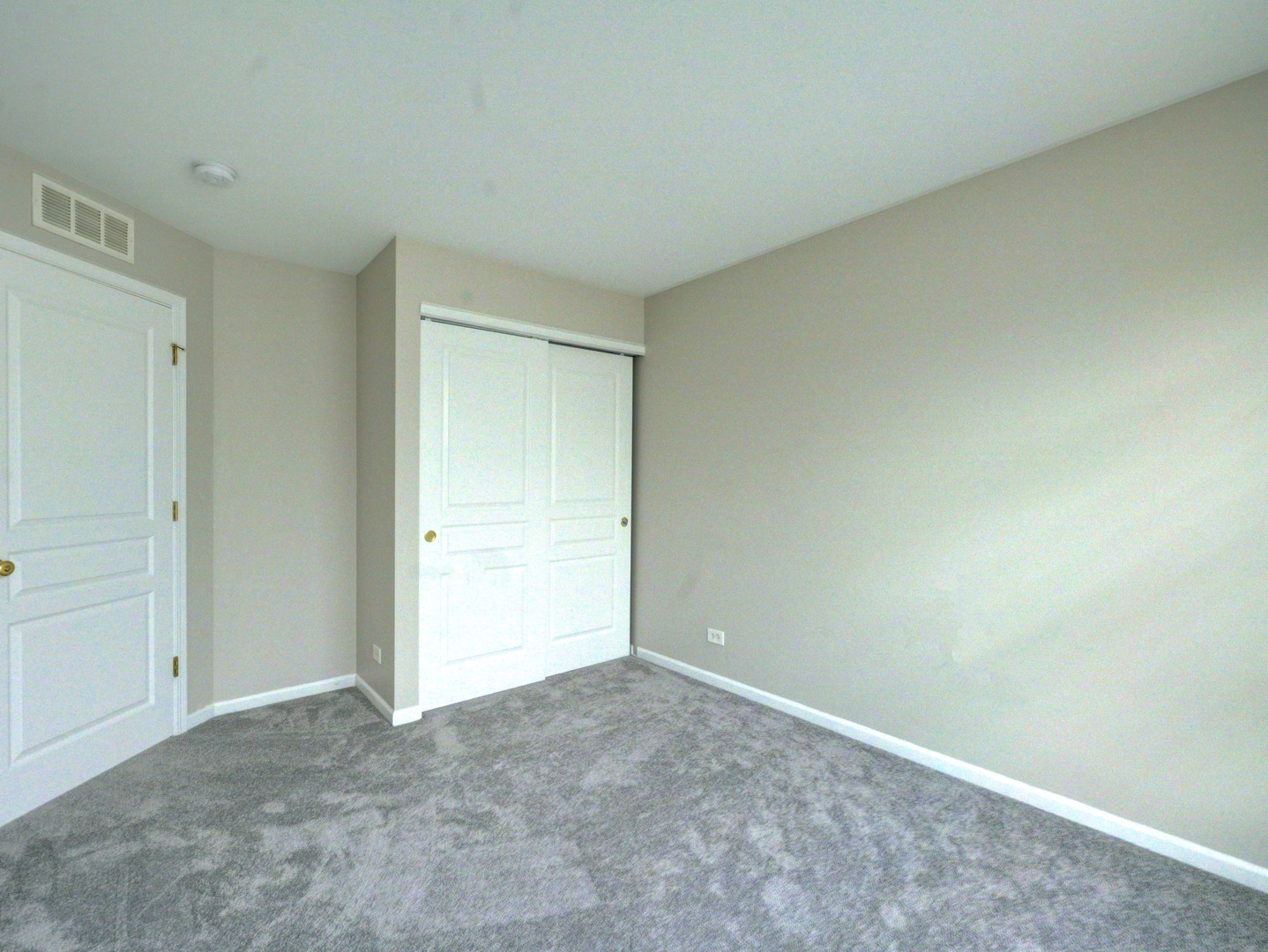 6 Forsythia Court, Bolingbrook, IL 60490
