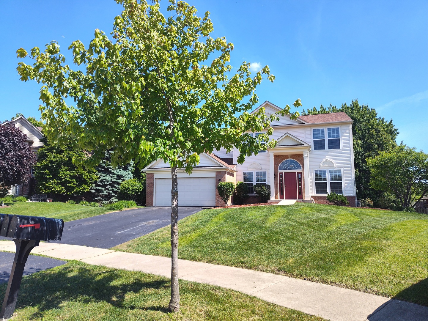 6 Forsythia Court, Bolingbrook, IL 60490