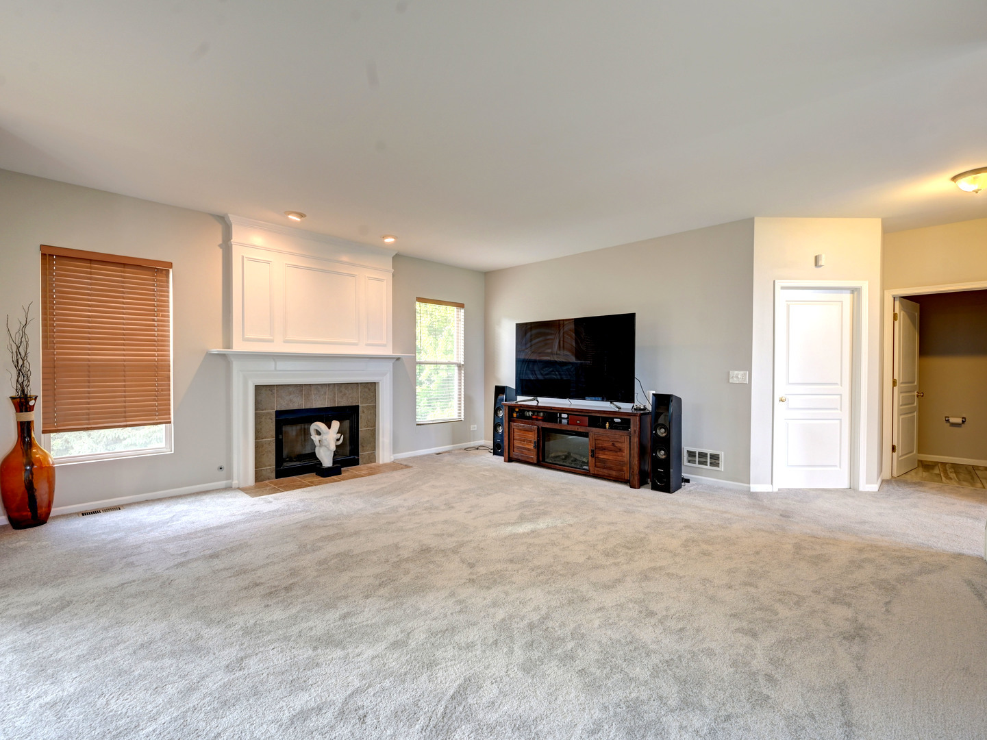 6 Forsythia Court, Bolingbrook, IL 60490