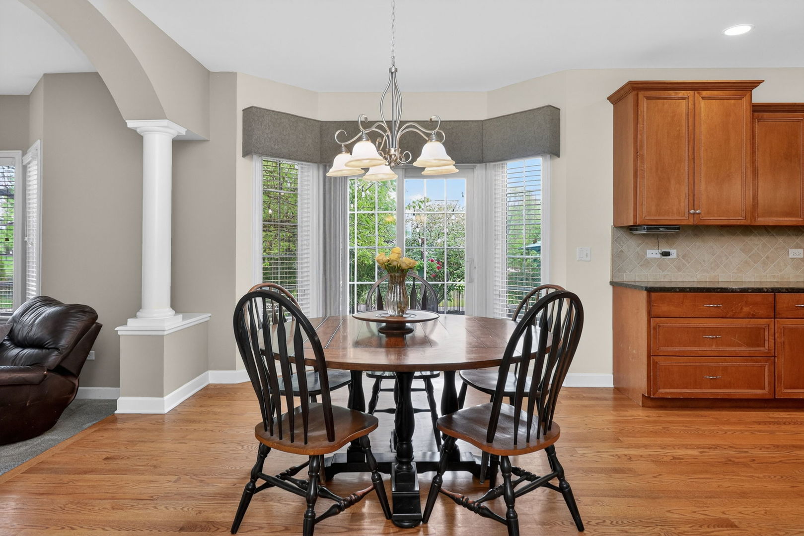 25002 Chalk Hill Circle, Plainfield, IL 60544