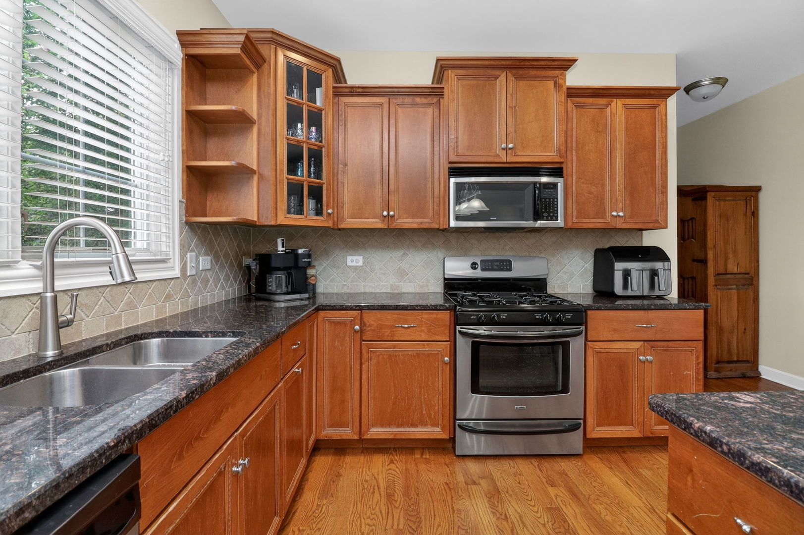 25002 Chalk Hill Circle, Plainfield, IL 60544