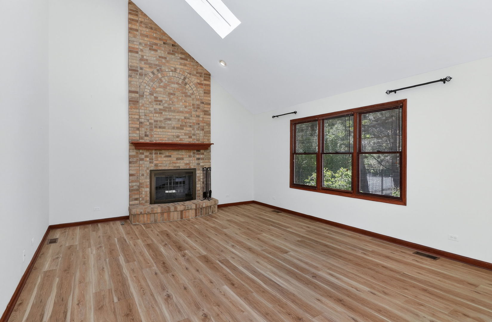 0N462 Arbor Court, Winfield, IL 60190