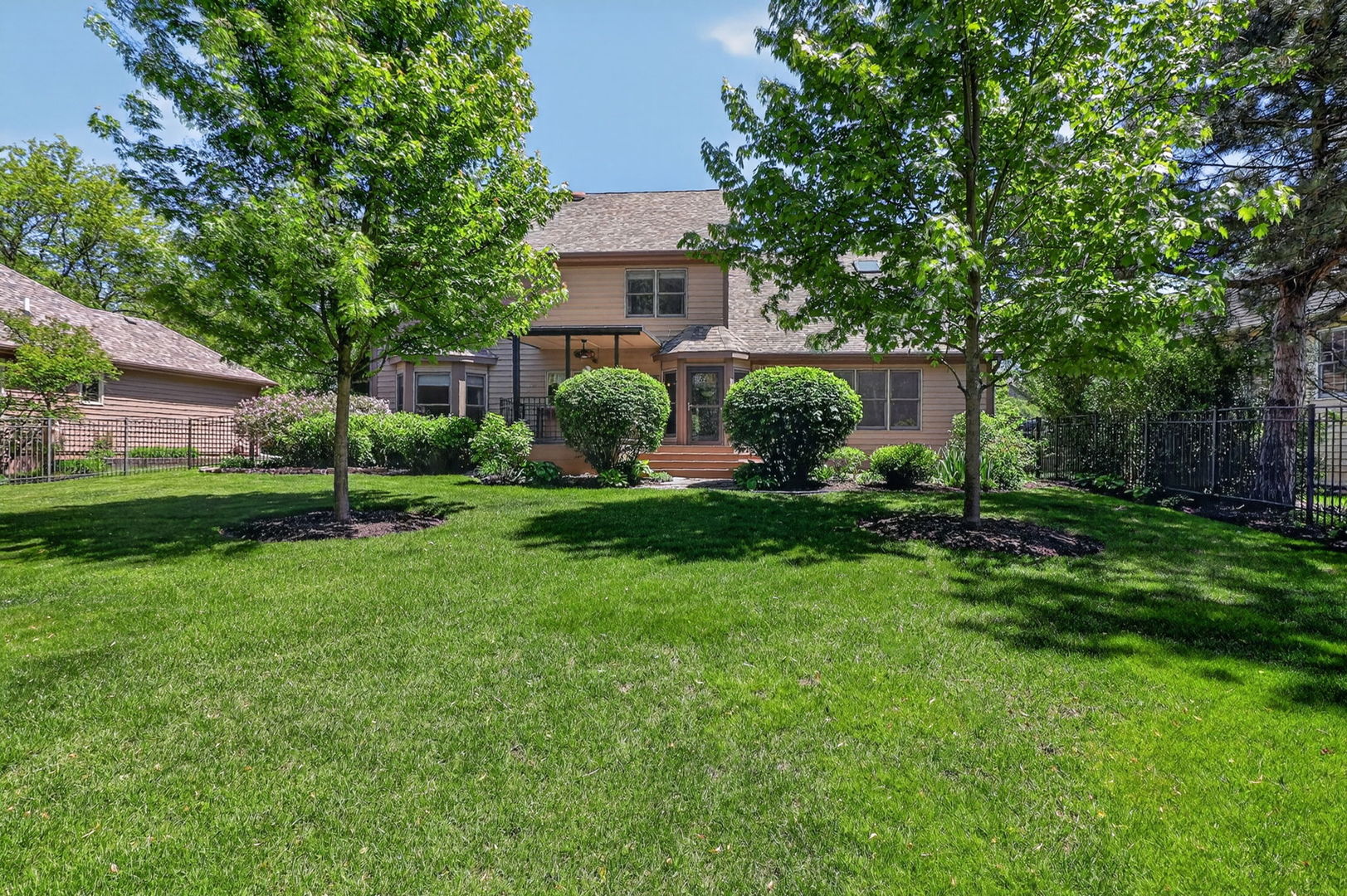 0N462 Arbor Court, Winfield, IL 60190