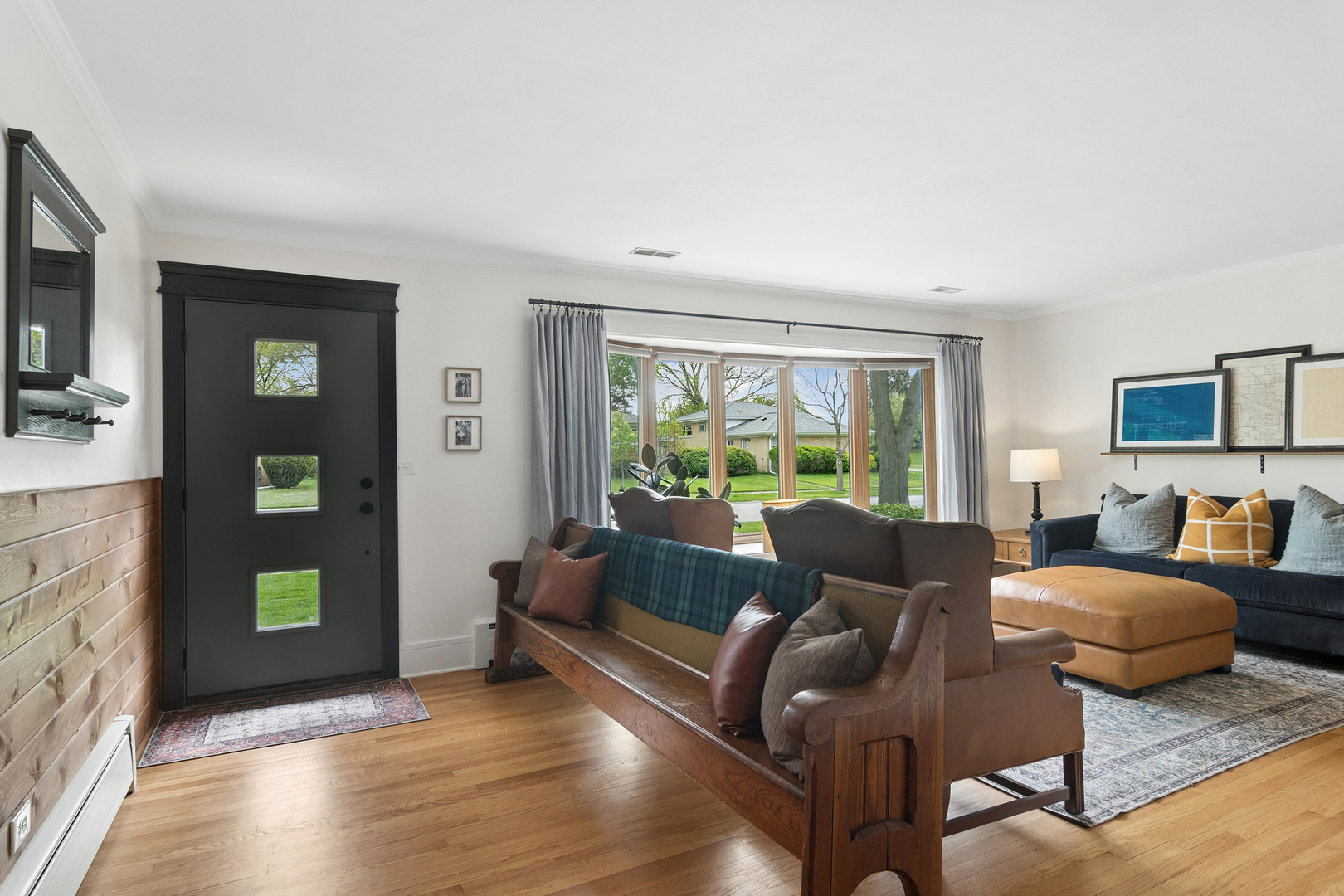 532 S Waterman Avenue, Arlington Heights, IL 60004