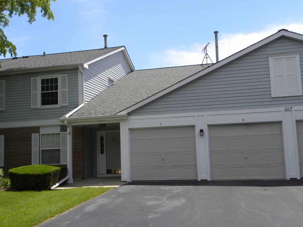 227 Brett Circle #D, Wauconda, IL 60084