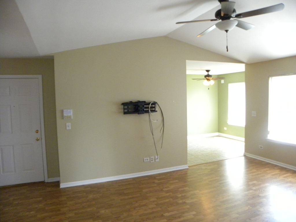 227 Brett Circle #D, Wauconda, IL 60084
