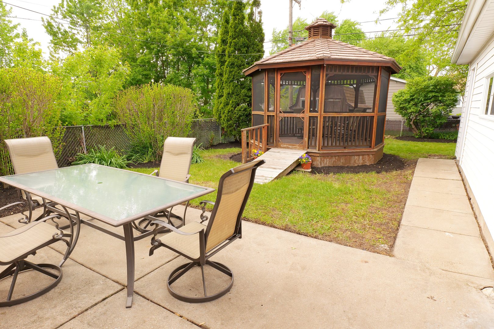 5262 Alexander Place, Oak Lawn, IL 60453