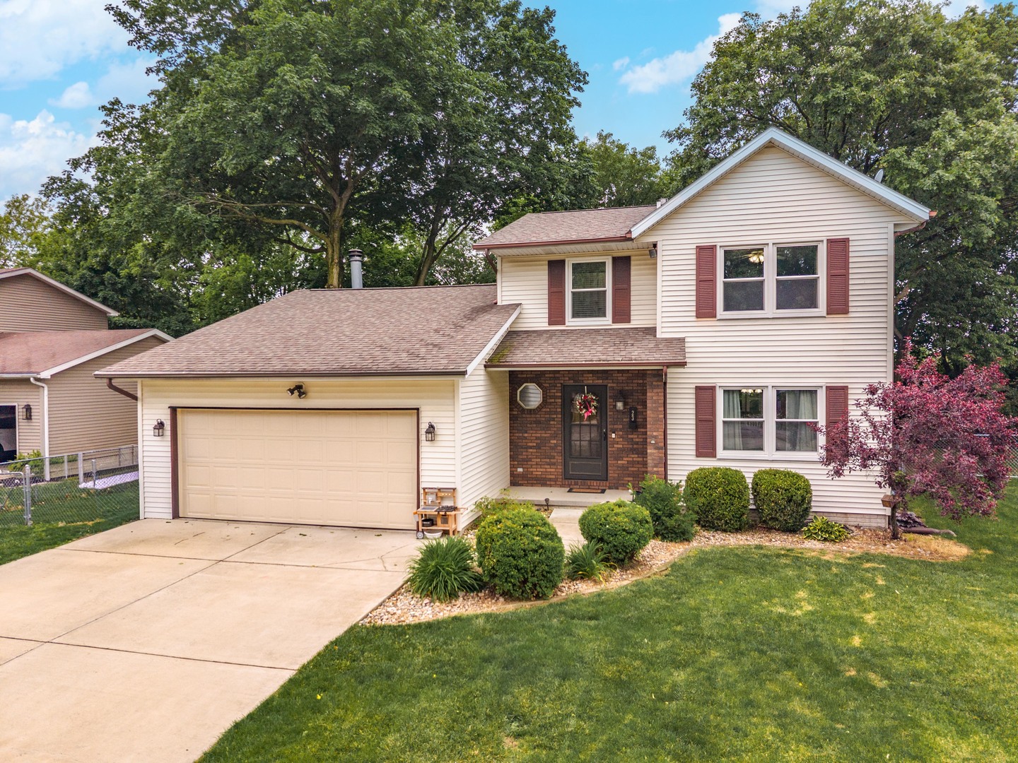 23 Palm Court, Bloomington, IL 61701