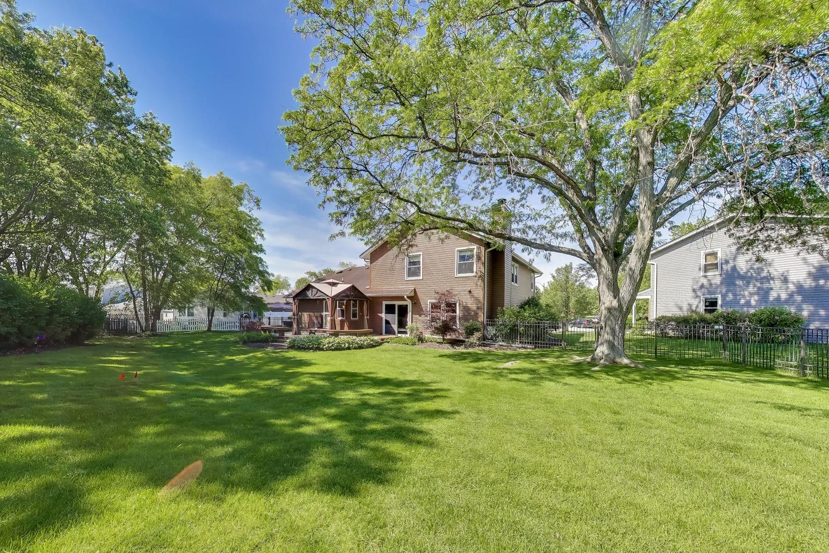 4122 Crimson Drive, Hoffman Estates, IL 60192