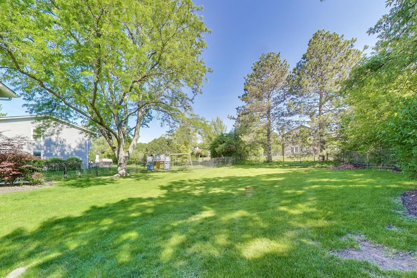 4122 Crimson Drive, Hoffman Estates, IL 60192