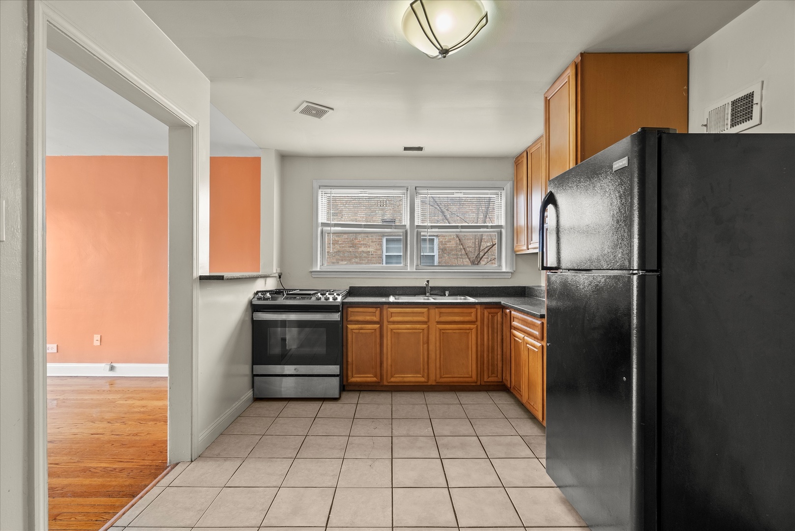 8143 Knox Avenue #2A, Skokie, IL 60076