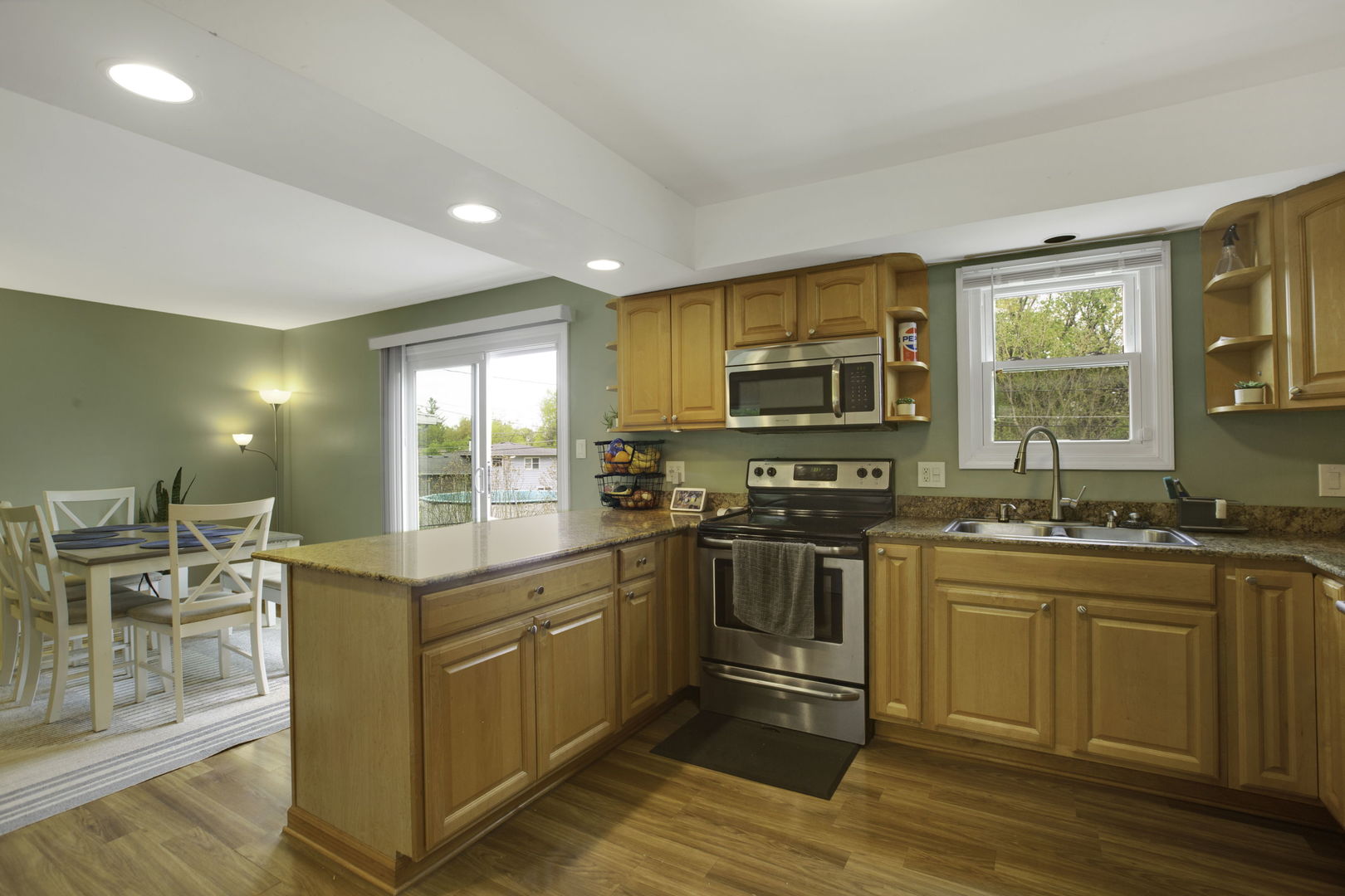 36485 N Traer Terrace, Gurnee, IL 60031