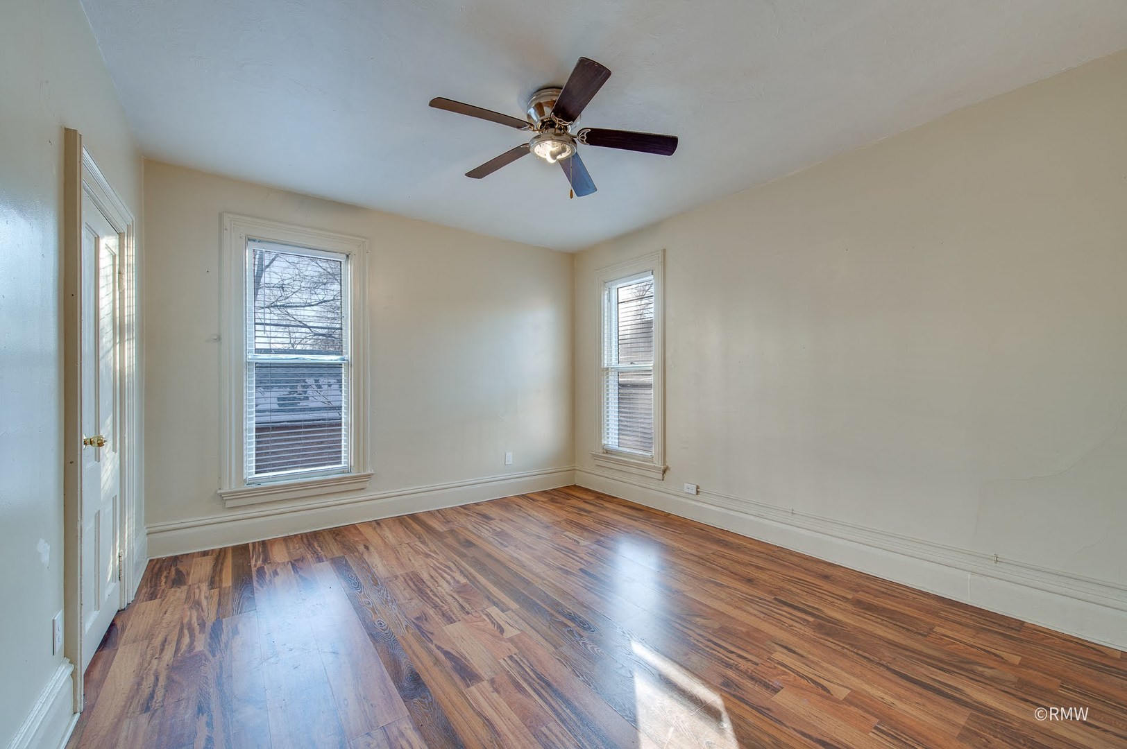 325 E Chicago Street #2, Elgin, IL 60120