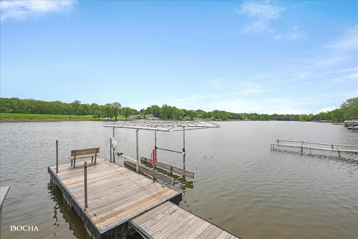 703 Glenda Court, Sandwich, IL 60548