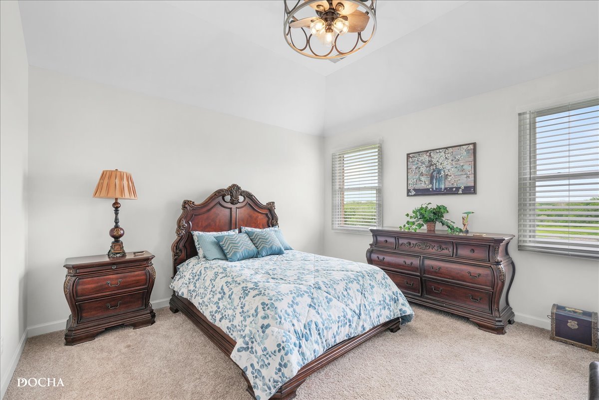 703 Glenda Court, Sandwich, IL 60548