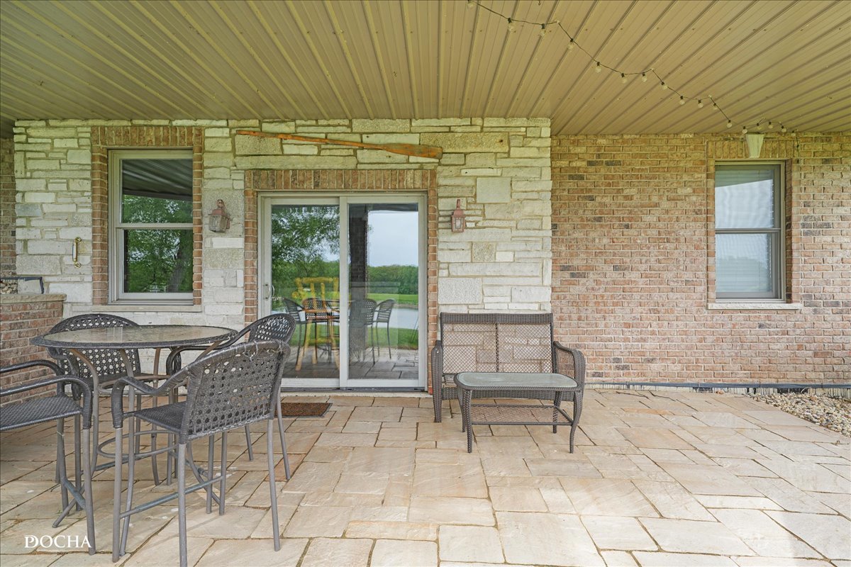 703 Glenda Court, Sandwich, IL 60548