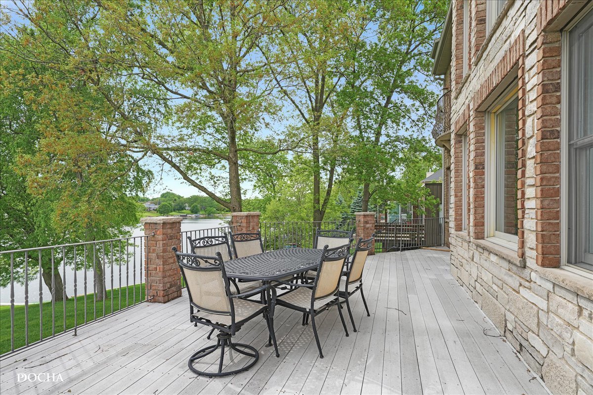703 Glenda Court, Sandwich, IL 60548