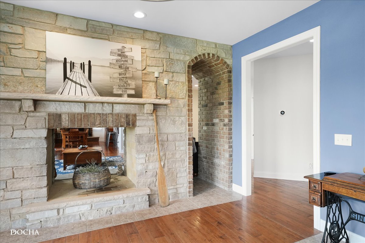 703 Glenda Court, Sandwich, IL 60548