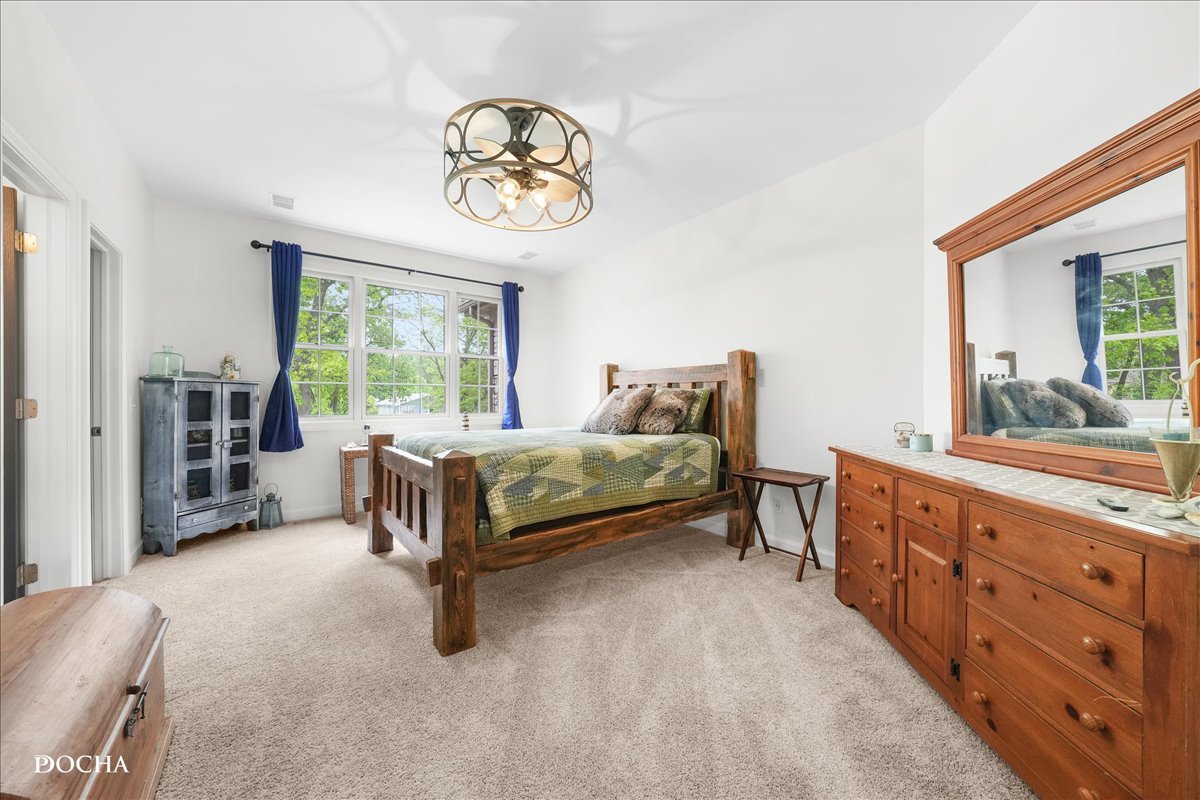 703 Glenda Court, Sandwich, IL 60548