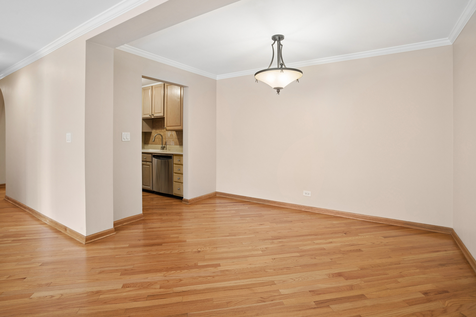 400 Ascot Drive #1E, Park Ridge, IL 60068