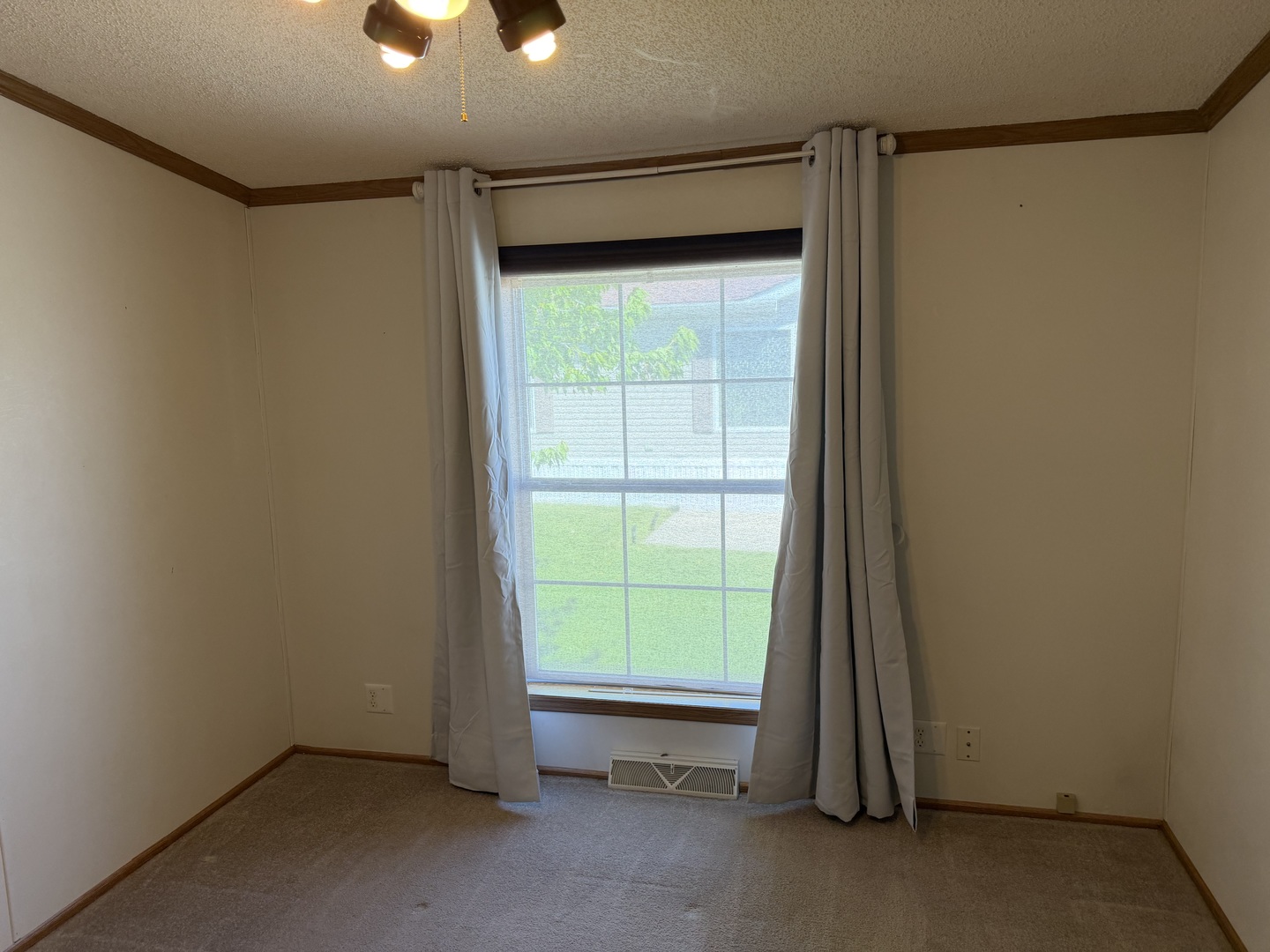 16 Oriole Lane, Beecher, IL 60401