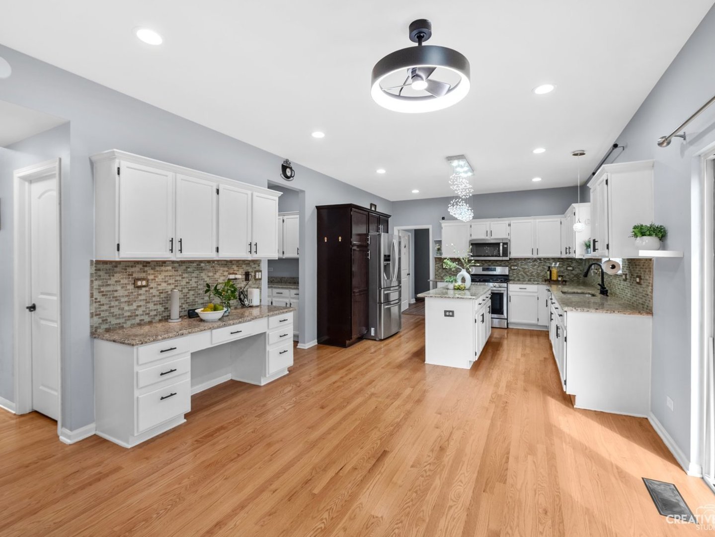 1208 Amaranth Drive, Naperville, IL 60564