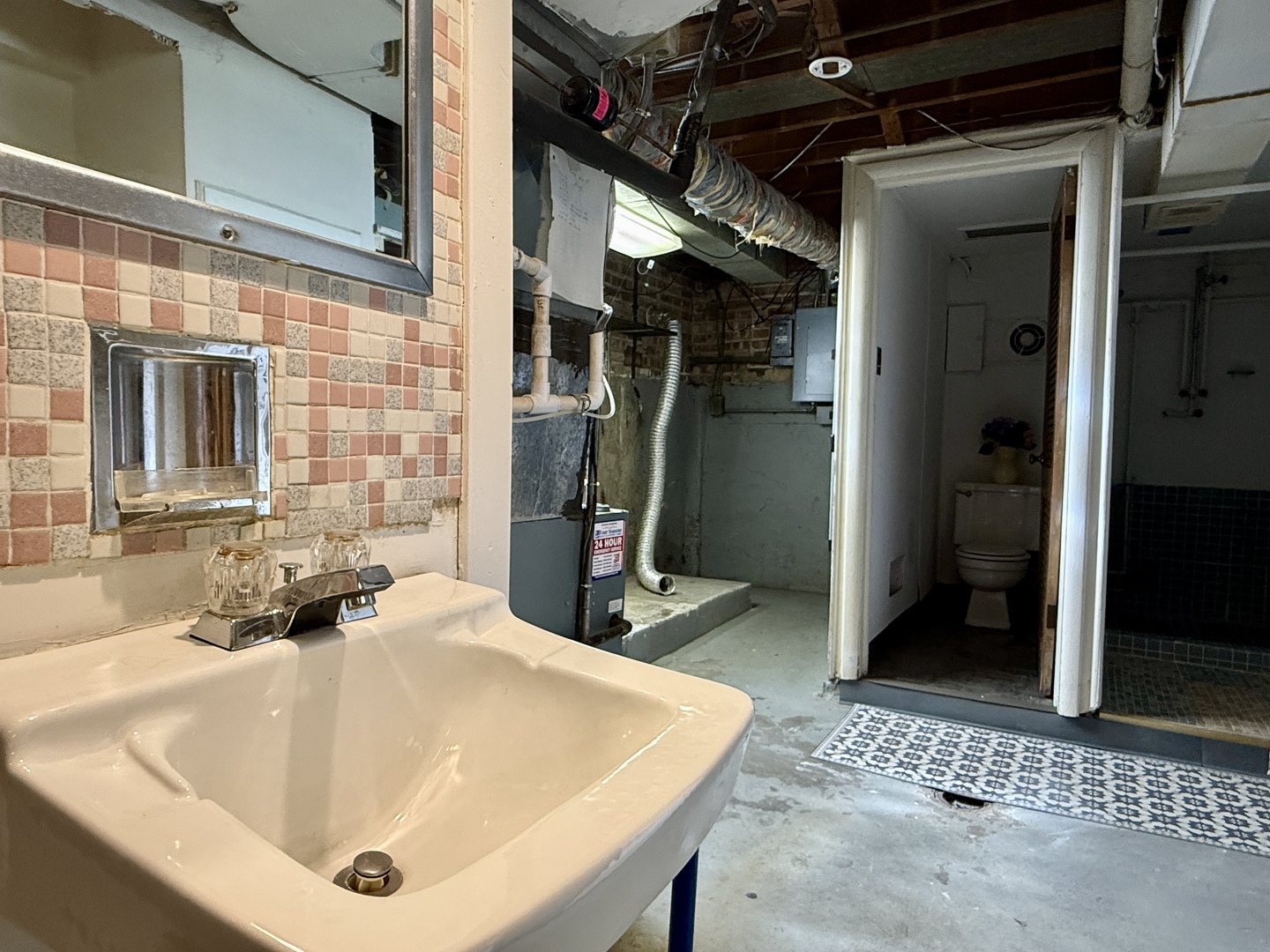 10416 S Sacramento Avenue, Chicago, IL 60655