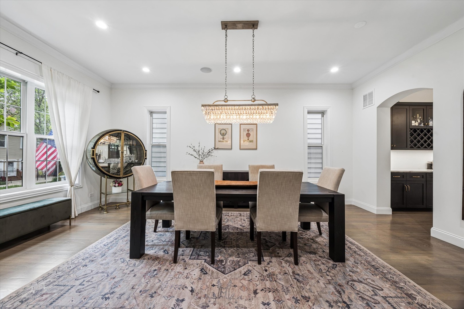 1734 N Artesian Avenue, Chicago, IL 60647