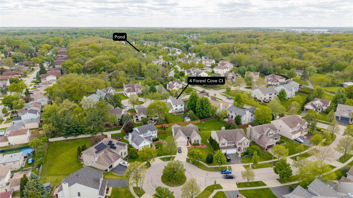 4 Forest Cove Court, Streamwood, IL 60107