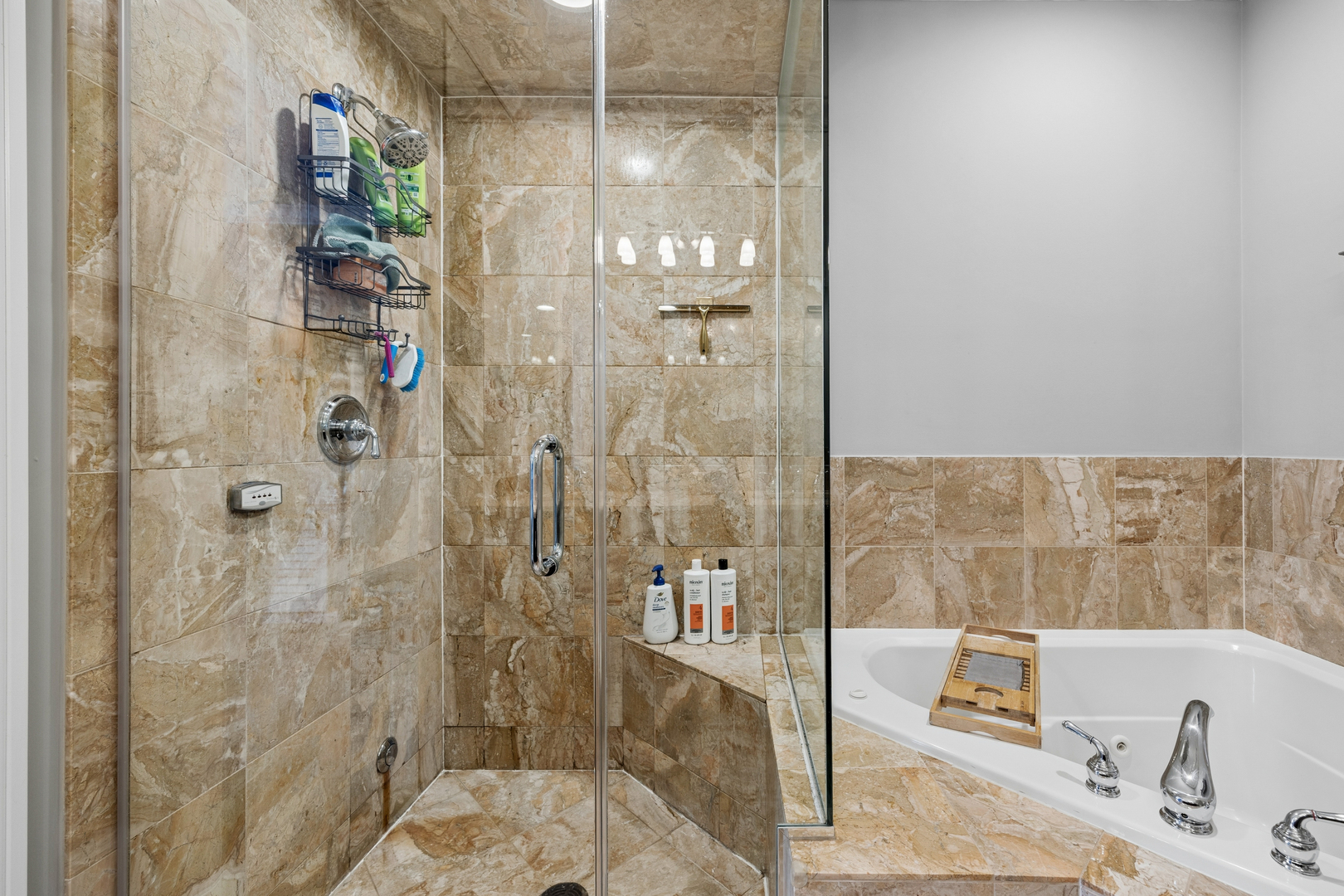 1122 W Hubbard Street #3E, Chicago, IL 60642