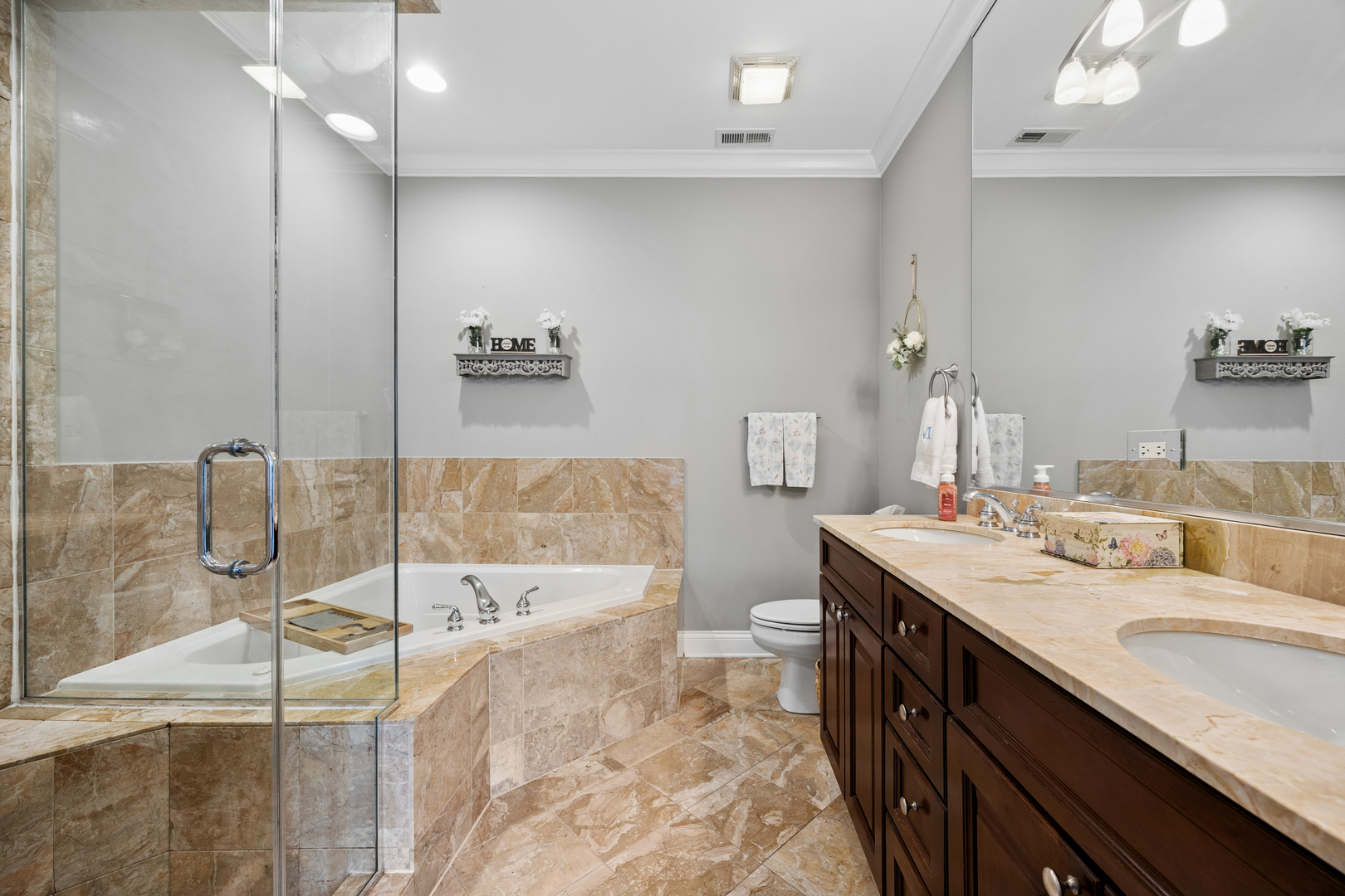 1122 W Hubbard Street #3E, Chicago, IL 60642