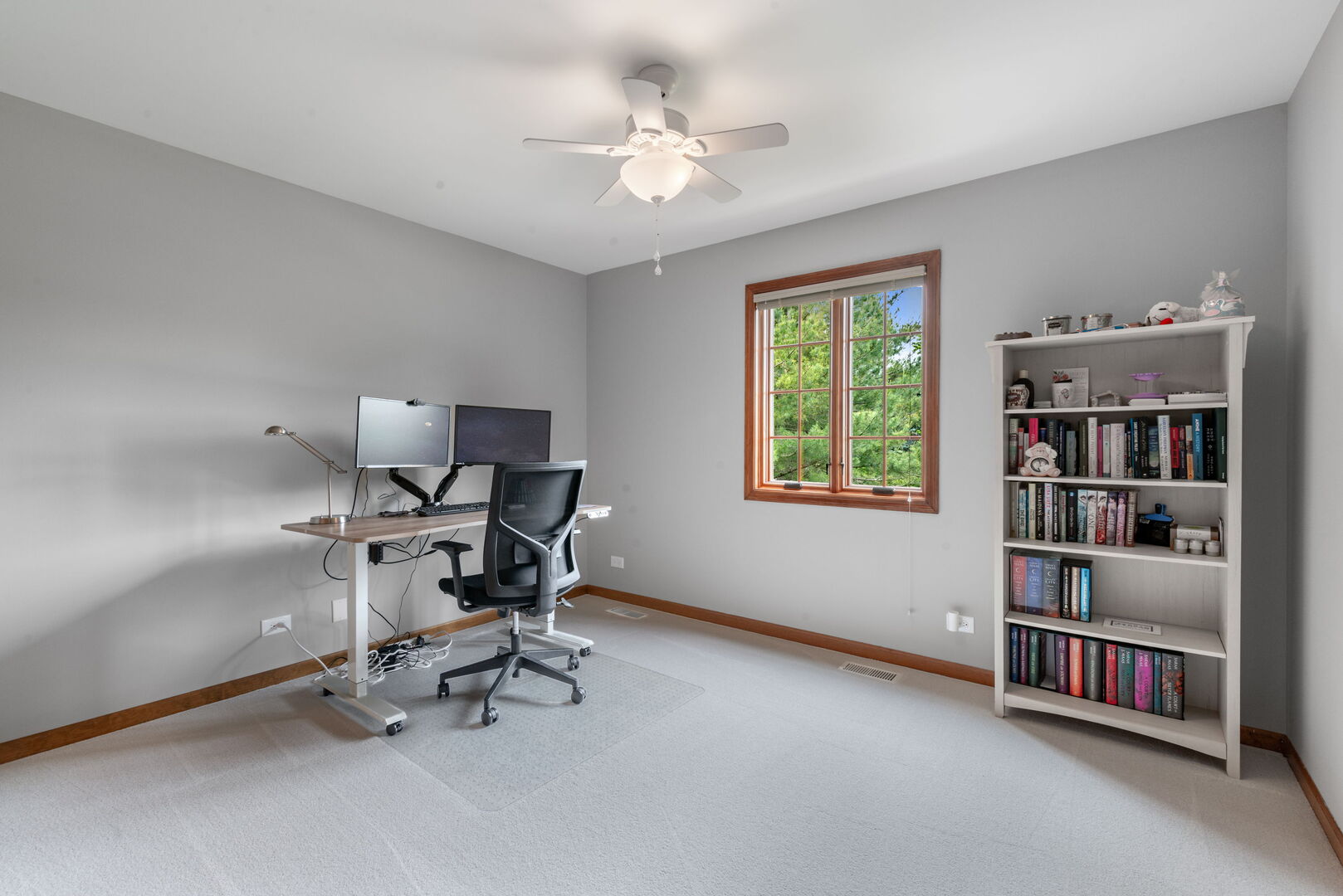5N868 Prairie Valley Drive, St. Charles, IL 60175