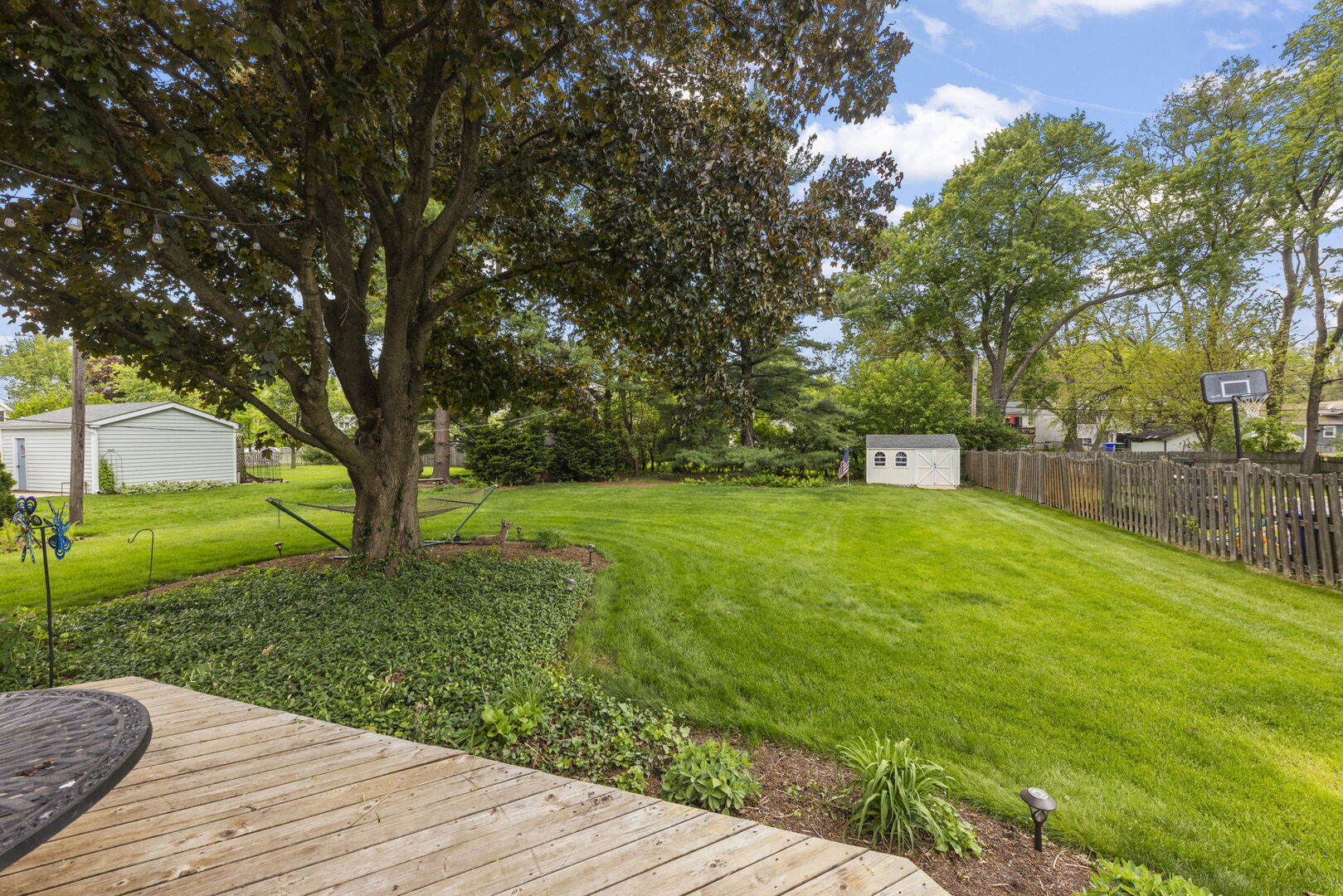 188 S Ellyn Avenue, Glen Ellyn, IL 60137