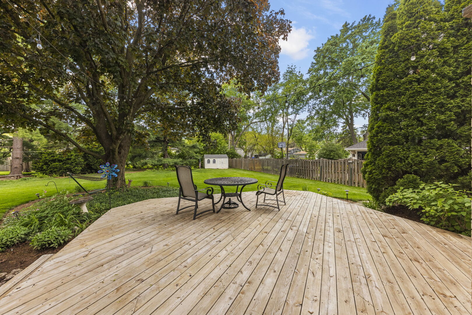 188 S Ellyn Avenue, Glen Ellyn, IL 60137