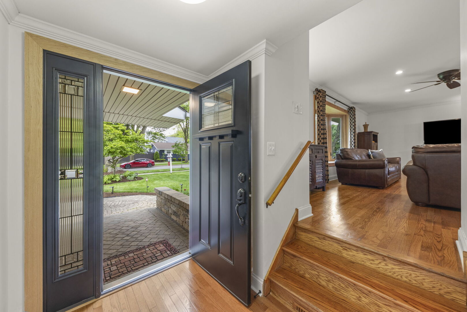 188 S Ellyn Avenue, Glen Ellyn, IL 60137