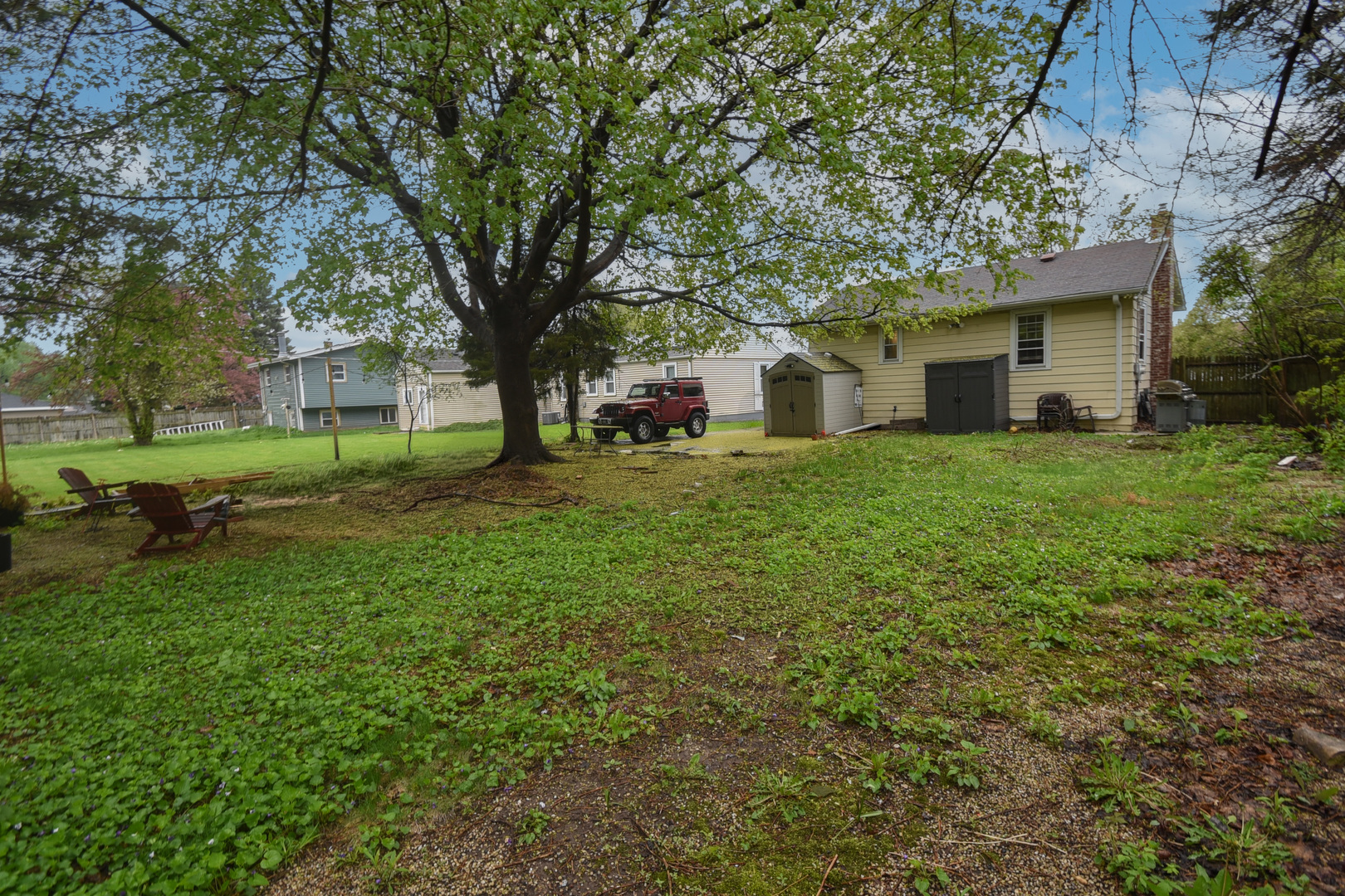 613 N Frolic Avenue, Waukegan, IL 60085