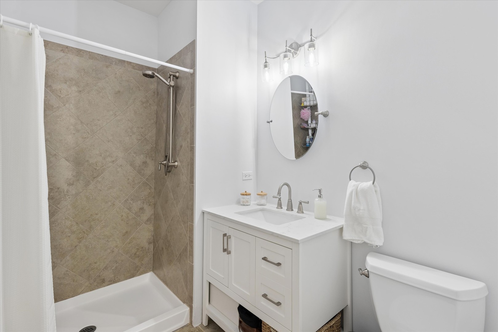 935 Burlington Avenue #110, Downers Grove, IL 60515