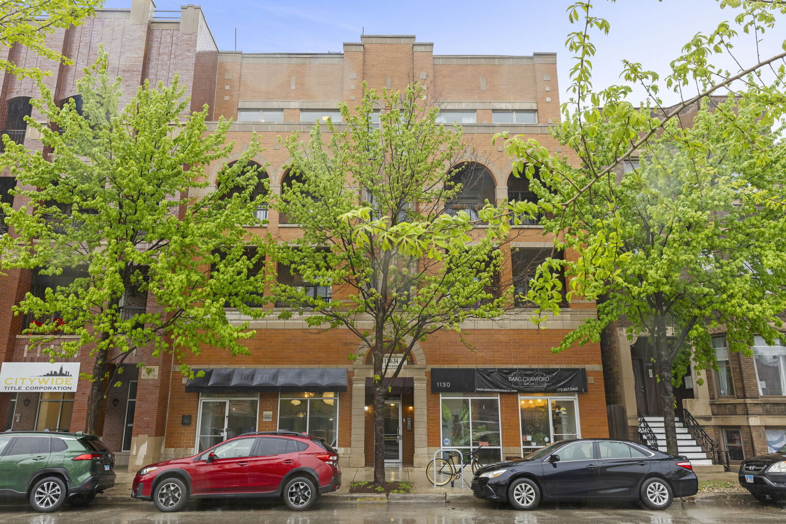 1130 W Diversey Parkway #4W, Chicago, IL 60614