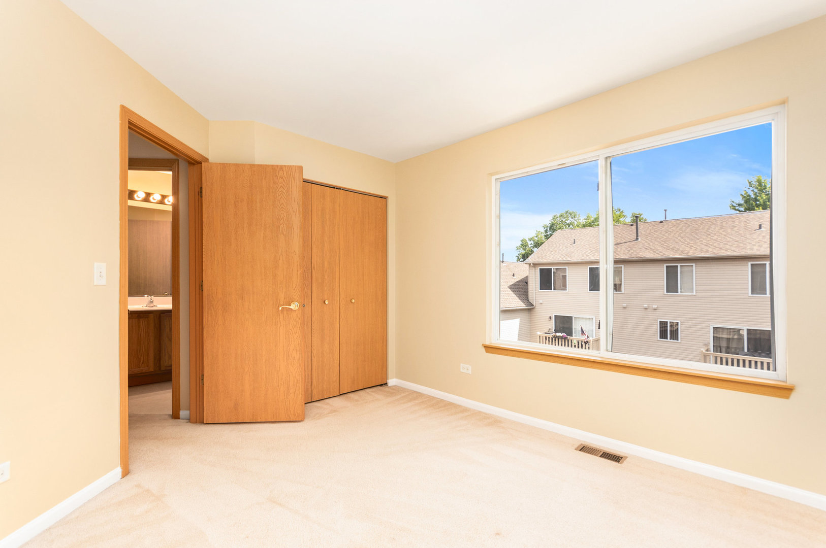 2611 Canyon Drive #2611, Plainfield, IL 60586