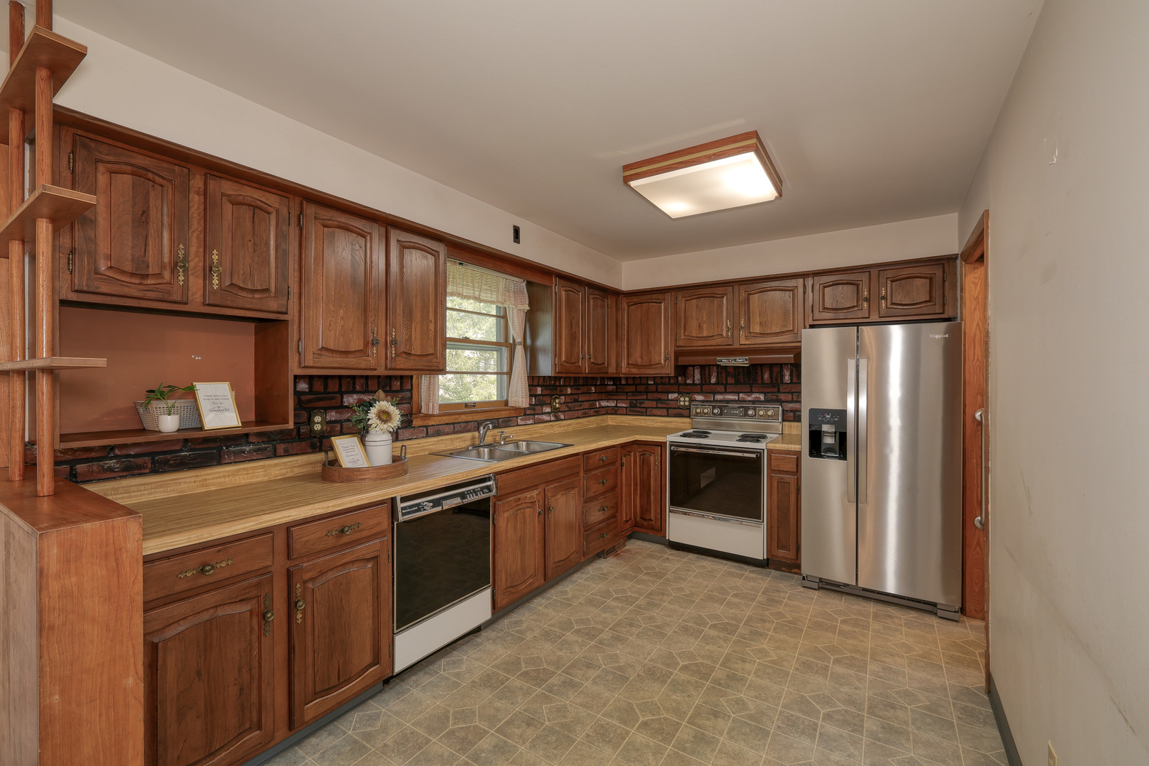 402 N First Street, Elburn, IL 60119