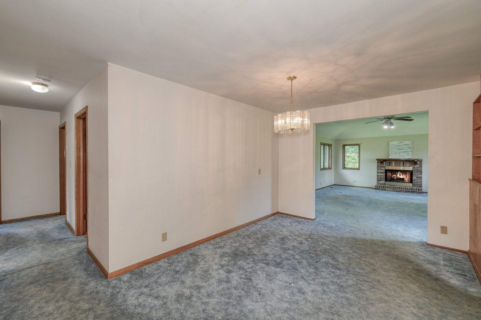 402 N First Street, Elburn, IL 60119