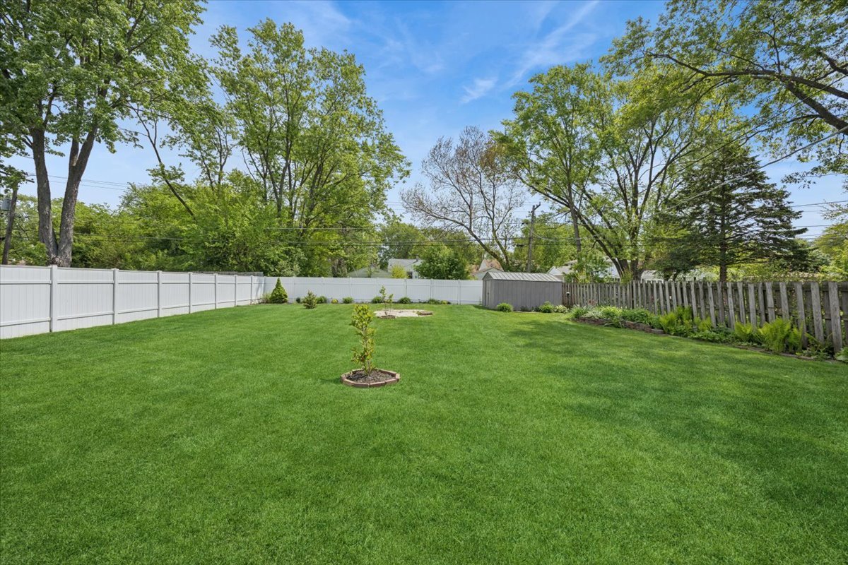 21955 Millard Avenue, Richton Park, IL 60471